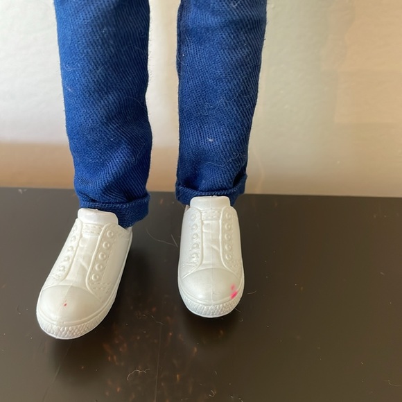 💙2015 Fashonista Ken Barbie Doll - Picture 3 of 10